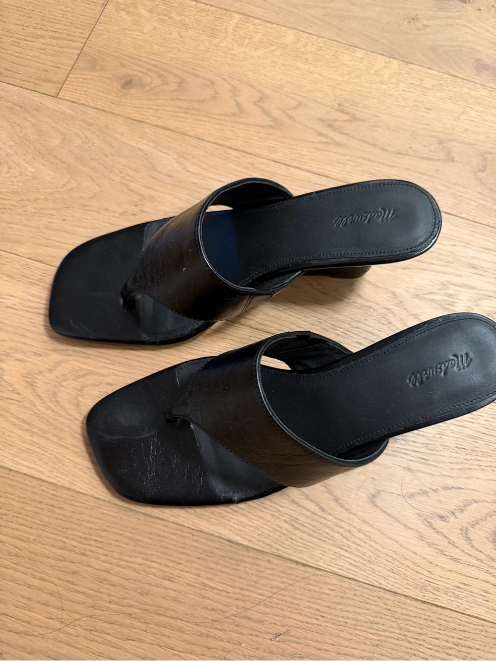 Madewell The Deanna Thong Wedge Sandal (Women) in Black - Picture 3 of 4